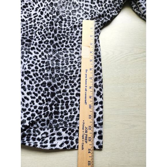 Top/Blouse-Chico's-Black White Leopard-Silver Threads-No Closure-Bottom Tie-3/LG - Picture 14 of 16